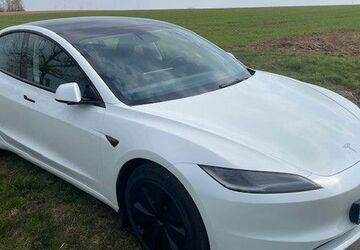 Tesla Model 3 72.000 km 39.999 &euro; Karlstadt 97753