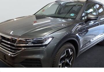 VW Touareg 27.240 km 50.920 &euro; Halle (Saale) 06110