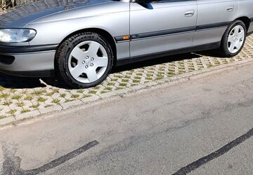 Opel Omega 132.500 km 8.500 &euro; Ilmenau 98694