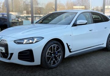 BMW i4 6.999 km 48.500 &euro; Bocholt 46395