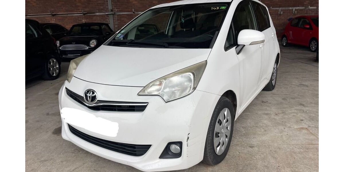 Toyota Verso-S 295.000 km 2.399 &euro; Herbolzheim 79336