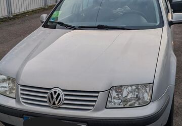 VW Bora 217.368 km 2.100 &euro; Stuttgart 70190