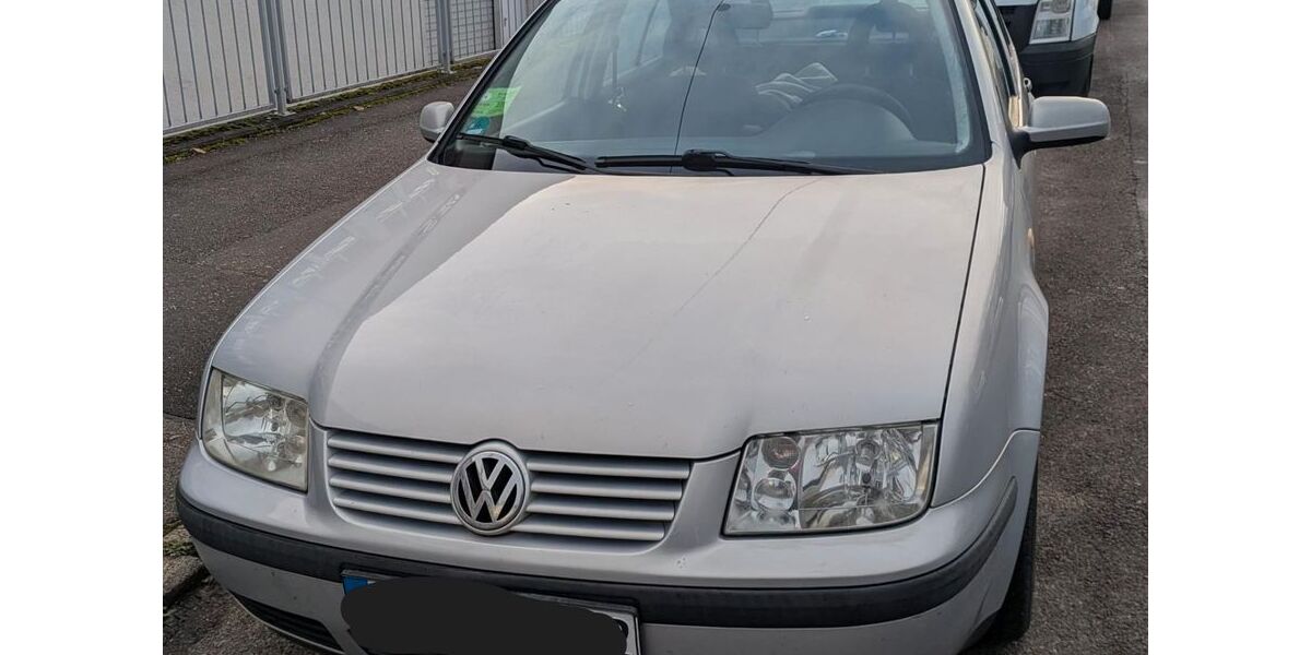VW Bora 217.368 km 2.100 &euro; Stuttgart 70190