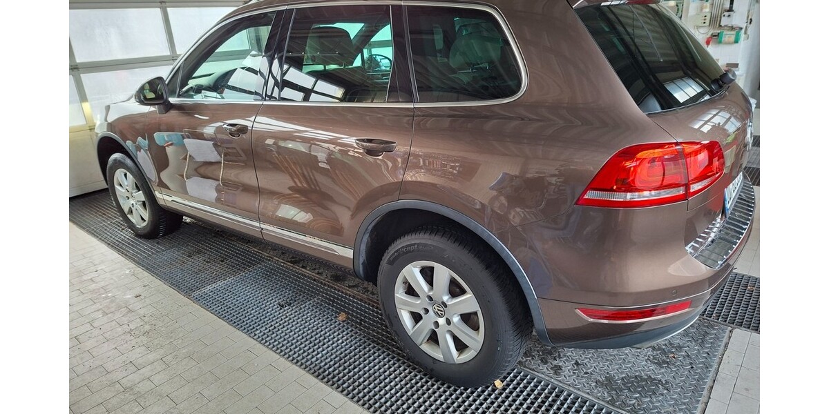 VW Touareg 232.000 km 12.500 &euro; Dresden 01067