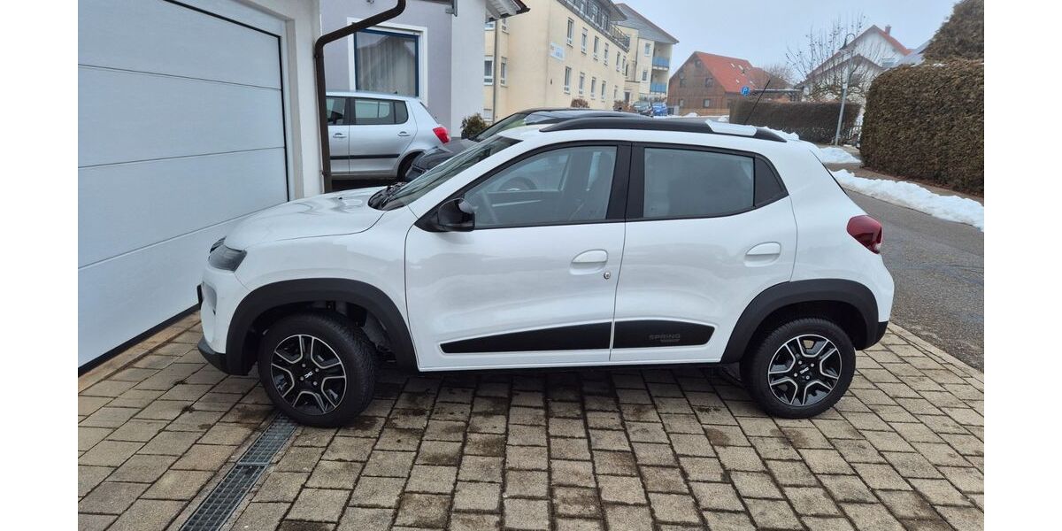 Dacia Spring 5.500 km 11.500 &euro; Merklingen 89188