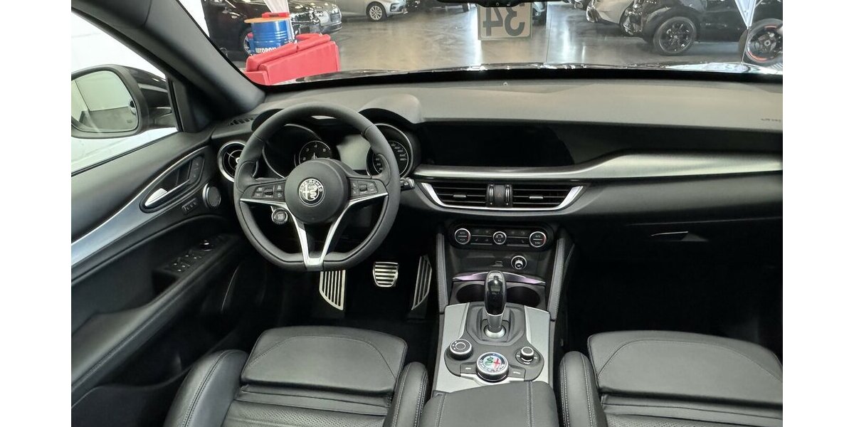 Alfa Romeo Stelvio 2.2 D Super Q4 LEDER AHK Pano LED 14.780 km 29.220 &euro; Lich 35423