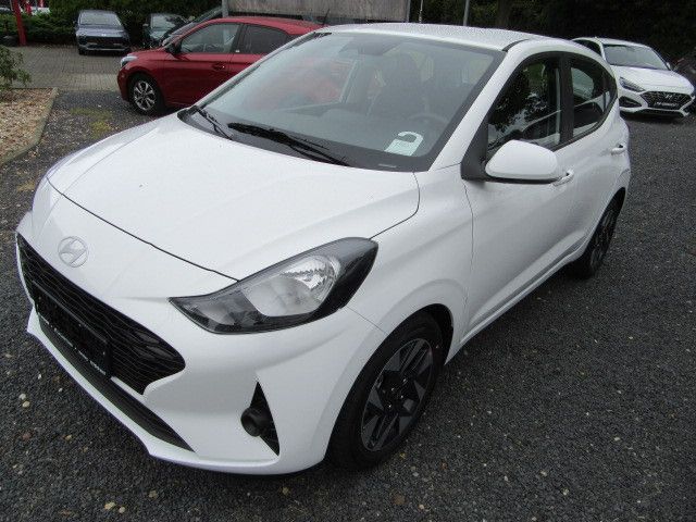 Hyundai i10 1.620 km 17.490 &euro; Heinsberg 52525