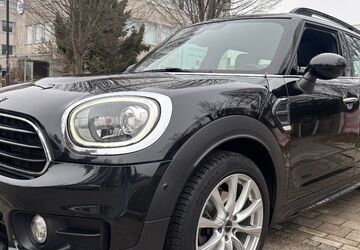 Mini Cooper D 171.800 km 13.700 &euro; Riemerling 85521