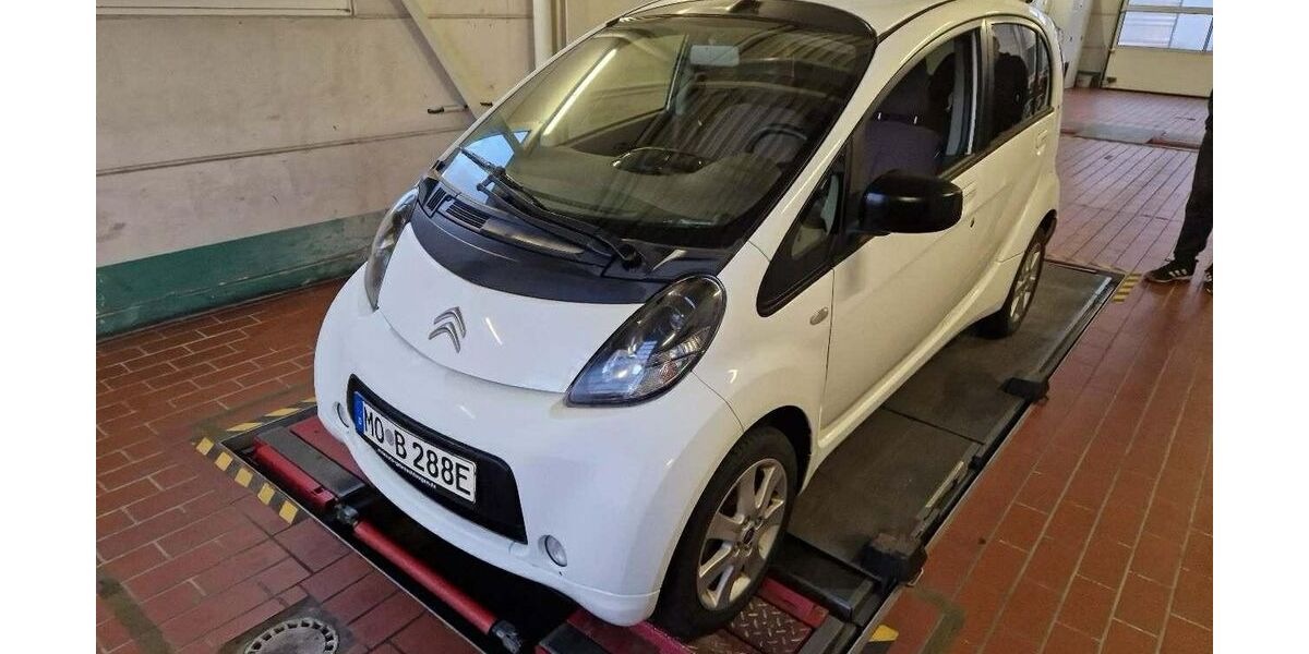 Citroen C-Zero 39.000 km 6.650 &euro; Hohenbrunn bei München 85662