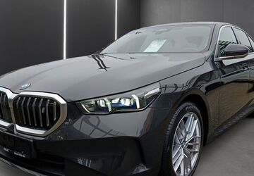 BMW i5 4.987 km 52.890 &euro; Bottrop 46236