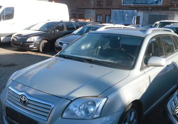 Toyota Avensis 325.678 km 1.700 &euro; Calbe 39240