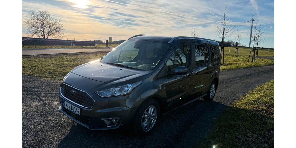 Ford Tourneo Connect 138.300 km 15.999 &euro; Kelberg 53539