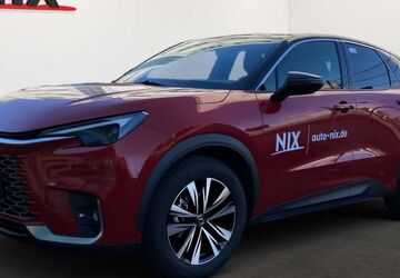 Lexus LBX 9.999 km 36.900 &euro; Frankfurt 60314