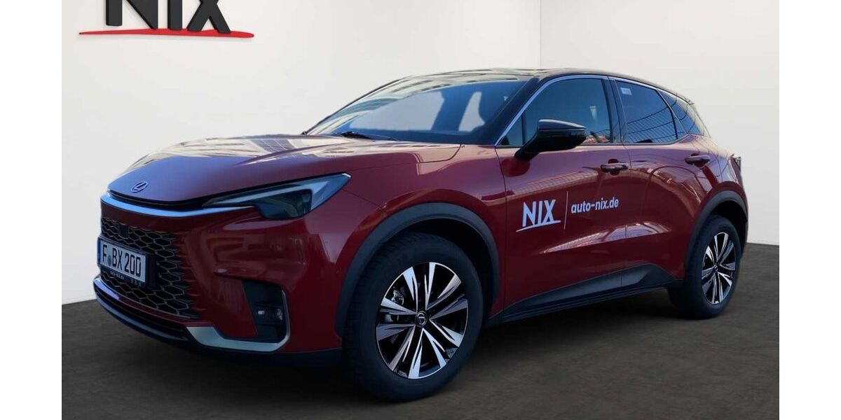 Lexus LBX 9.999 km 36.900 &euro; Frankfurt 60314