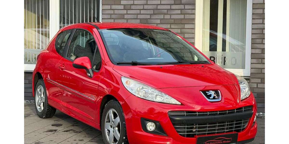 Peugeot 207 152.000 km 3.999 &euro; Minden 32429