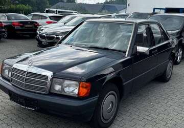 Mercedes-Benz 190 197.000 km 3.999 &euro; Löhnberg 35792