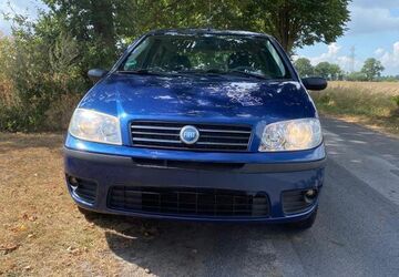 Fiat Punto 183.725 km 950 &euro; Meppen 49716