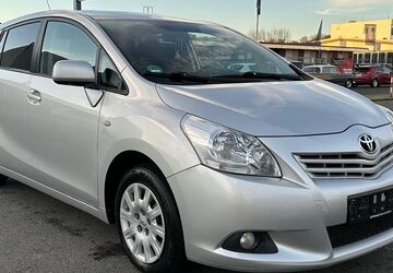 Toyota Verso 308.498 km 2.390 &euro; Maintal 63477