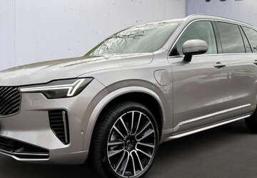 Volvo XC90 7.500 km 90.700 &euro; Kassel 34123