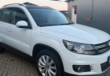 VW Tiguan 139.360 km 10.999 &euro; Zwickau 08066