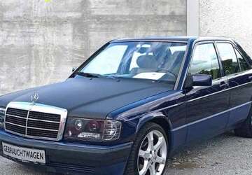 Mercedes-Benz 190 389.000 km 4.490 &euro; Berlin - Steglitz 12247