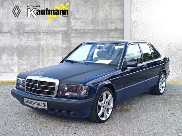 Mercedes-Benz 190 389.000 km 4.490 &euro; Berlin - Steglitz 12247