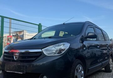 Dacia Lodgy 227.000 km 3.980 &euro; Frankfurt am Main 60486
