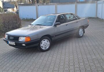 Audi 100 252.000 km 6.500 &euro; Odenthal 51519