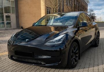 Tesla Model Y 36.000 km 33.999 &euro; Bischofsheim 65474