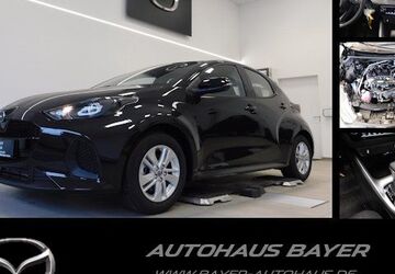 Mazda 2 Hybrid 2.000 km 23.590 &euro; Gößweinstein 91327