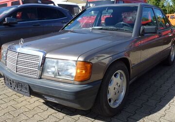 Mercedes-Benz 190 180.000 km 3.950 &euro; Nürtingen bei Stuttgart 72622