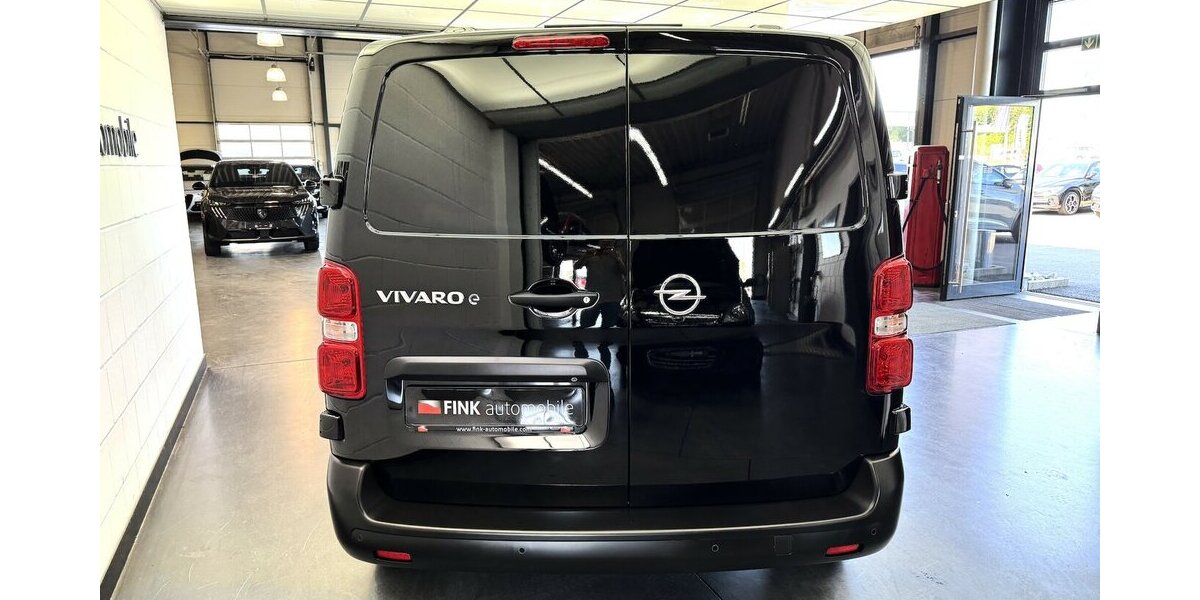 Opel Vivaro -e Cargo Elegance M 75 kWh 1. Hand 14.200 km 26.550 &euro; Lich 35423