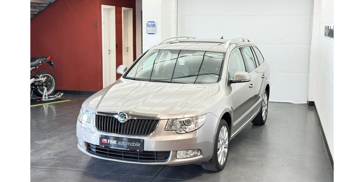 Skoda Superb Elegance elektr. Sitze & Panoramadach 104.000 km 9.999 &euro; Lich 35423
