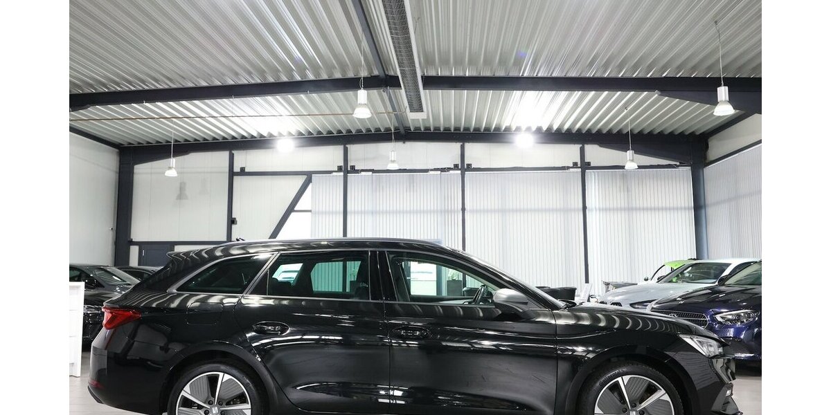 Seat Leon ST 1.4 TSI E HYBRID DSG FR-SPORT / LED, VC 65.000 km 20.777 &euro; Hamm 59077