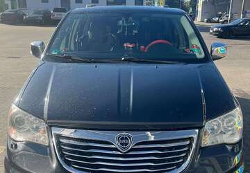 Lancia Voyager 173.000 km 12.000 &euro; Elmshorn 25335