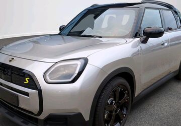 Mini Countryman SE (Cooper) 1.438 km 39.871 &euro; 