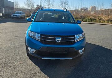 Dacia Sandero 94.200 km 5.900 &euro; Schwabach 91126