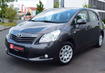 Toyota Verso 263.000 km 3.800 &euro; Köln 51107