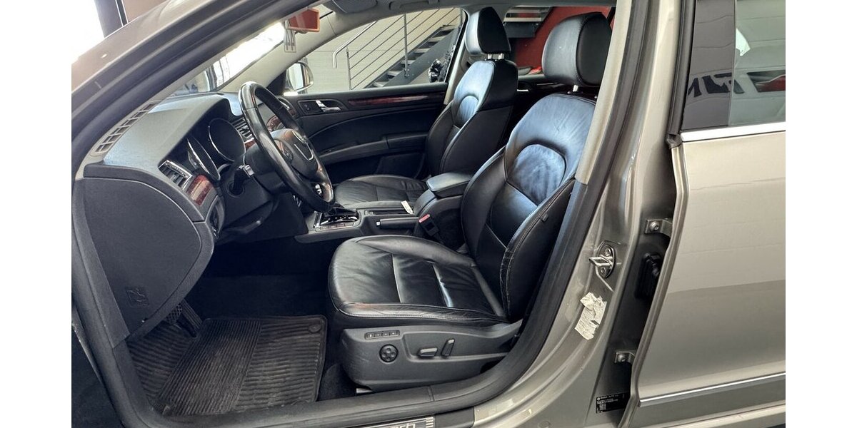 Skoda Superb Elegance elektr. Sitze & Panoramadach 104.000 km 9.999 &euro; Lich 35423