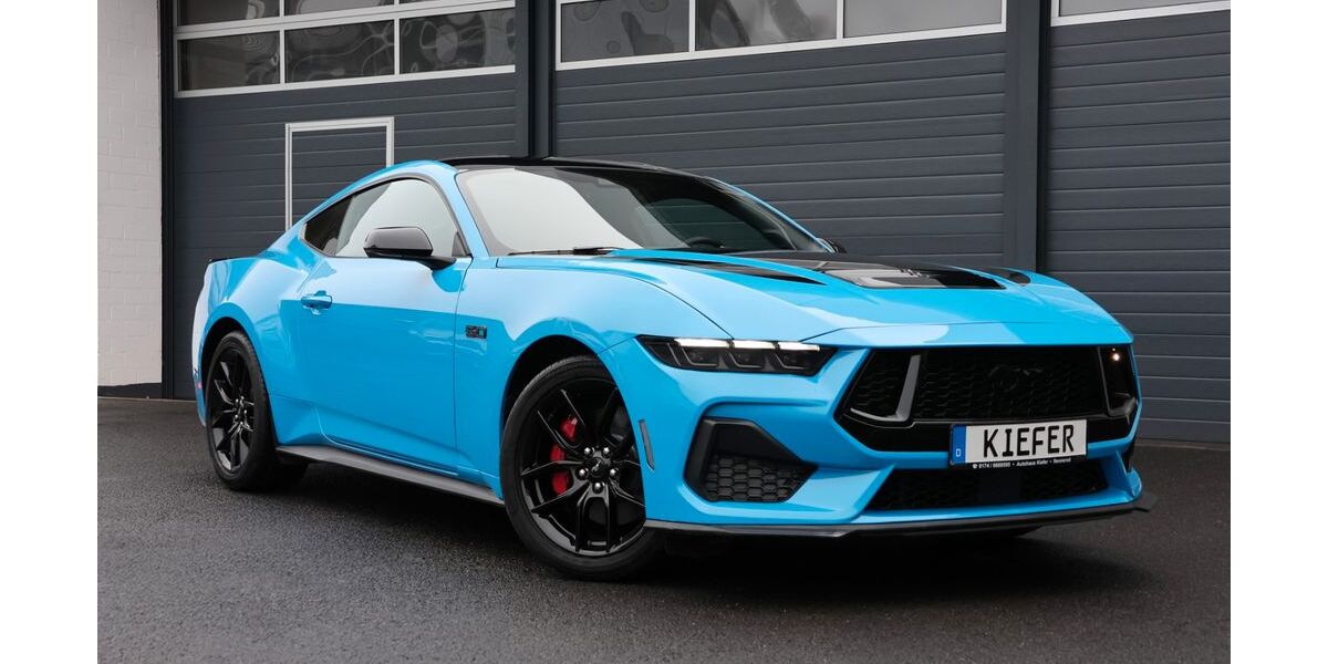 Ford Mustang 29.237 km 44.950 &euro; Rennerod 56477