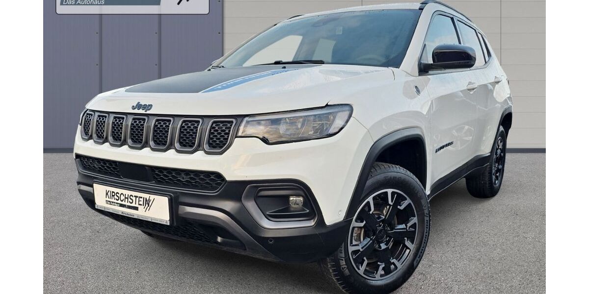 Jeep Compass 85.985 km 20.990 &euro; Bad Hersfeld 36251