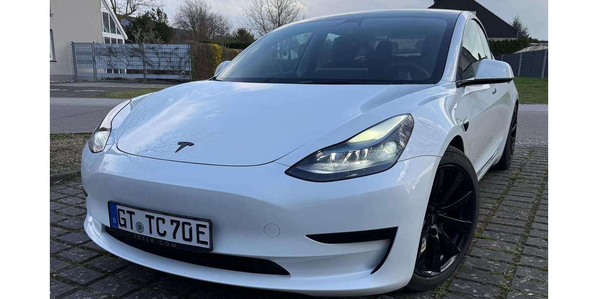 Tesla Model 3 96.000 km 29.500 &euro; Oelde 59302