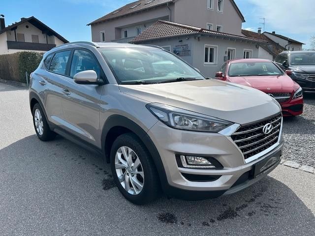Hyundai TUCSON 71.000 km 15.790 &euro; Roding 93426