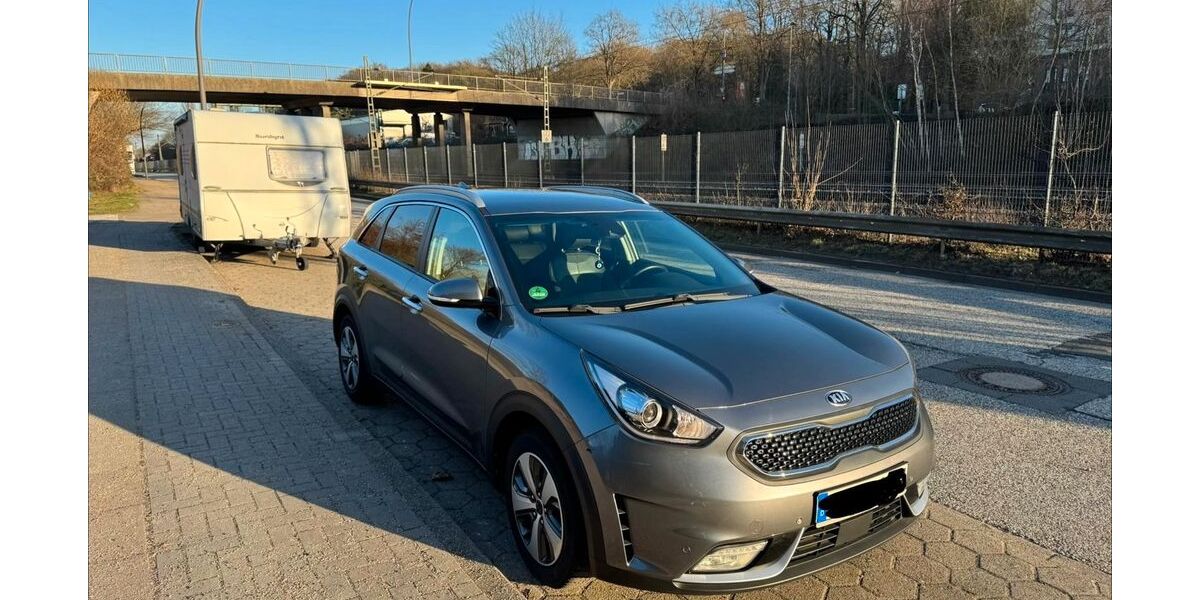 Kia Niro 64.000 km 14.800 &euro; Seevetal 21217