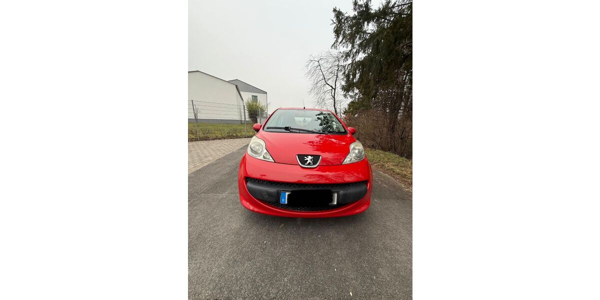 Peugeot 107 162.301 km 1.200 &euro; Lichtenfels 96215