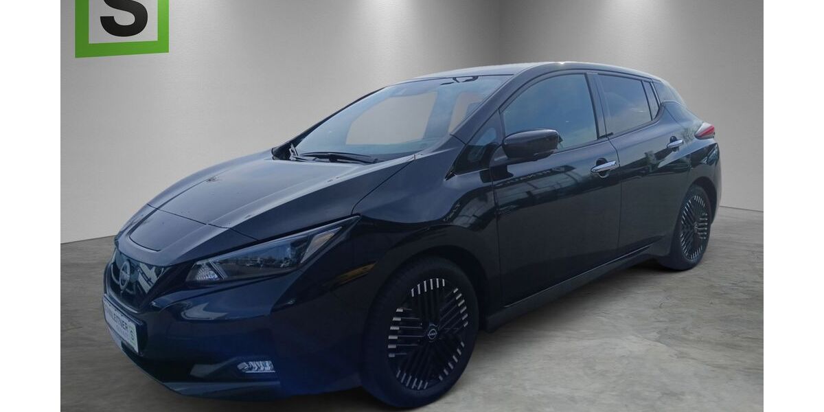 Nissan Leaf 17.762 km 19.490 &euro; Regensburg 93055