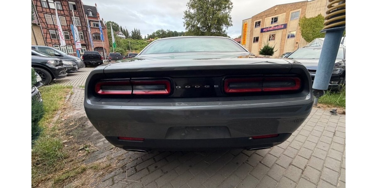 Dodge Challenger 108.000 km 21.500 &euro; Rudolstadt 07407