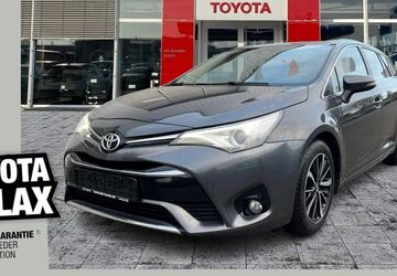 Toyota Avensis 130.000 km 14.990 &euro; Dresden 01139