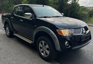 Mitsubishi L200 250.000 km 7.000 &euro; Nürnberg 90475