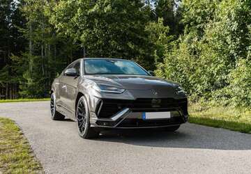 Lamborghini Urus 4.499 km 324.900 &euro; Wiesbaden 65187
